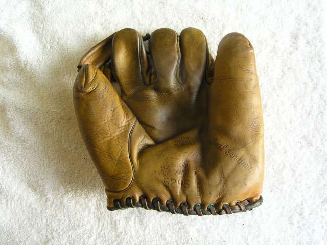 Ival Goodman Ken Wel 529S Front Doug